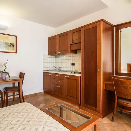 Lavandula With Heated Swimming Pool Apartament Trogir