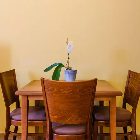 Lavandula With Heated Swimming Pool