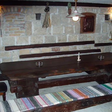 Lavandula With Heated Swimming Pool