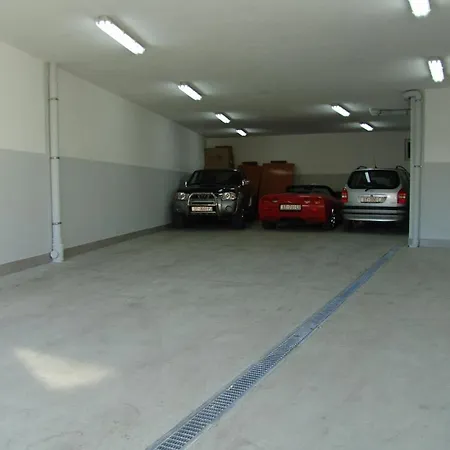 Lavandula With Heated Swimming Pool