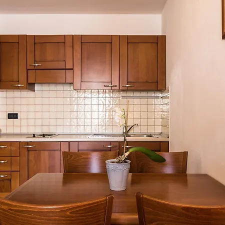 Apartment Villa Lavandula With Heated Swimming Pool