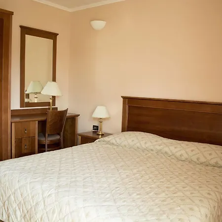 Villa Lavandula With Heated Swimming Pool Apartment