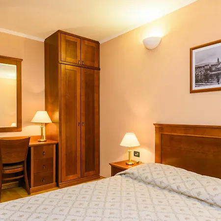 Apartment Villa Lavandula With Heated Swimming Pool *