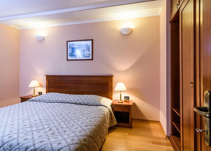 Villa Lavandula With Heated Swimming Pool *