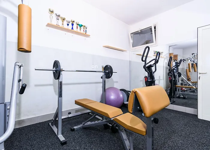 Apartamento Lavandula With Heated Swimming Pool *