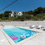 Apartment Villa Lavandula With Heated Swimming Pool Trogir