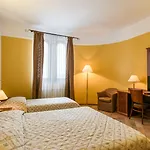 Villa Lavandula With Heated Swimming Pool Apartment *
