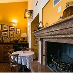 Apartment Villa Lavandula With Heated Swimming Pool *
