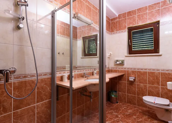 Lavandula With Heated Swimming Pool * Trogir